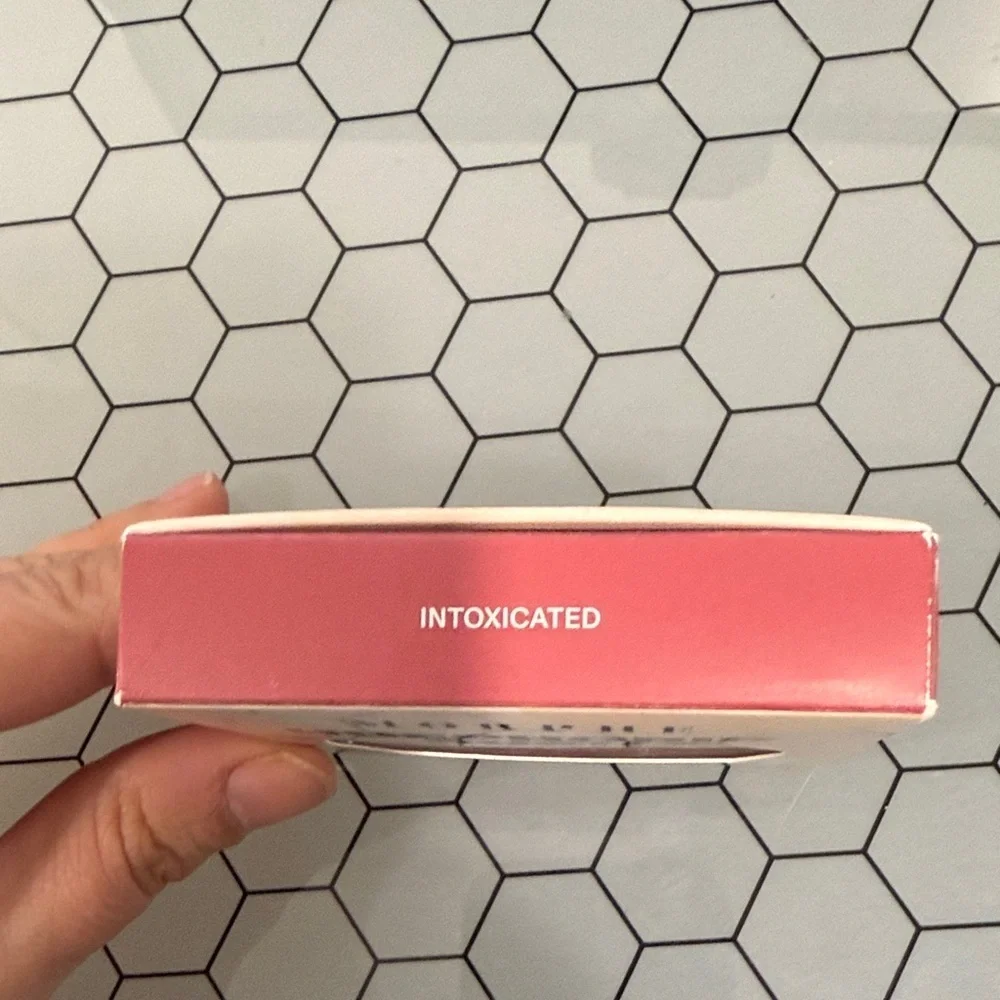 Morphe silky blush